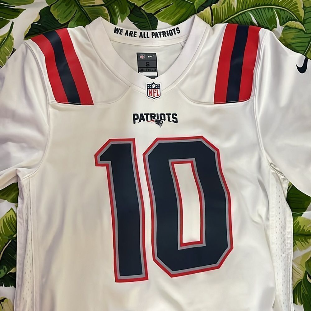New England Patriots #10 Mac Jones Nike NFL Jersey Size S